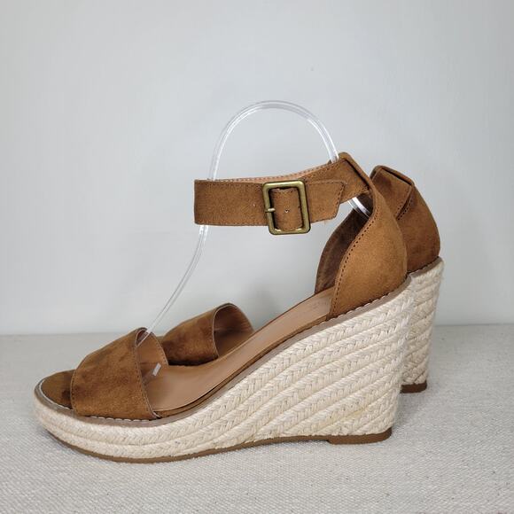 BANANA REPUBLIC Faux Suede Espadrille Wedge Open Toe Sandals sz 7 Cognac - Picture 4 of 11